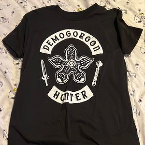 Hot Topic Stranger Things Demogorgon Hunter Tee